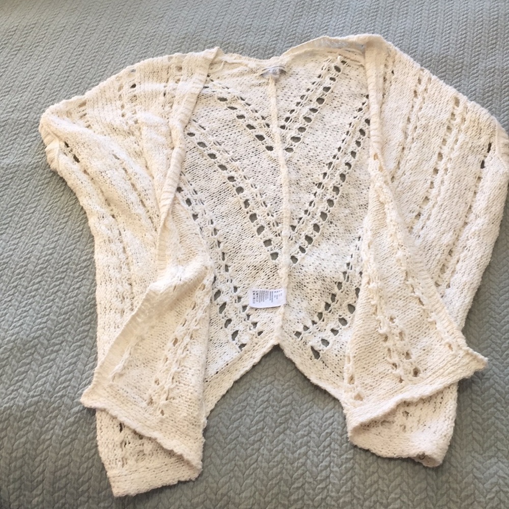 American Eagle short sleeve sweater 💜